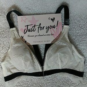 VS lace and velvet bralette NWT